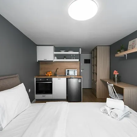 Denizen Boutique Apartments, Nilie Hospitality Mgmt