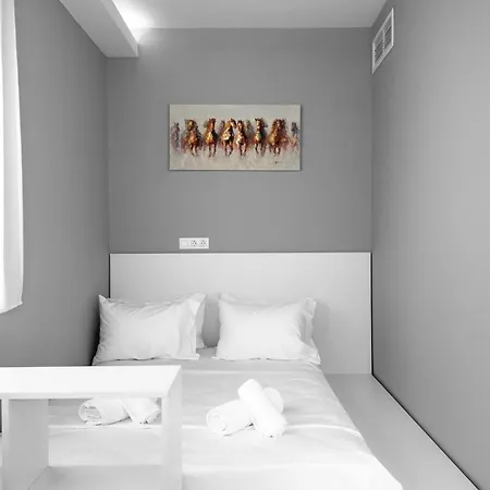Apartament Denizen Boutique Apartments, Nilie Hospitality Mgmt *