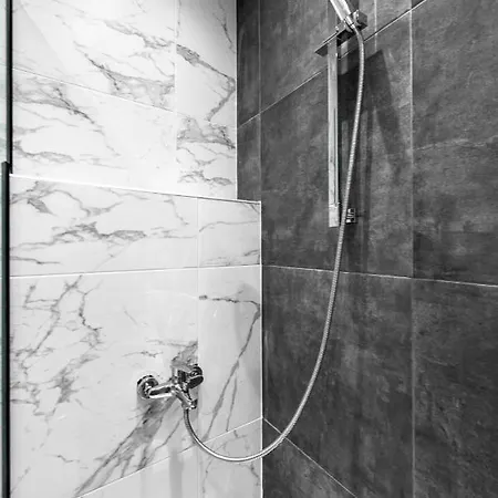 Denizen Boutique Apartments, Nilie Hospitality Mgmt Apartment *